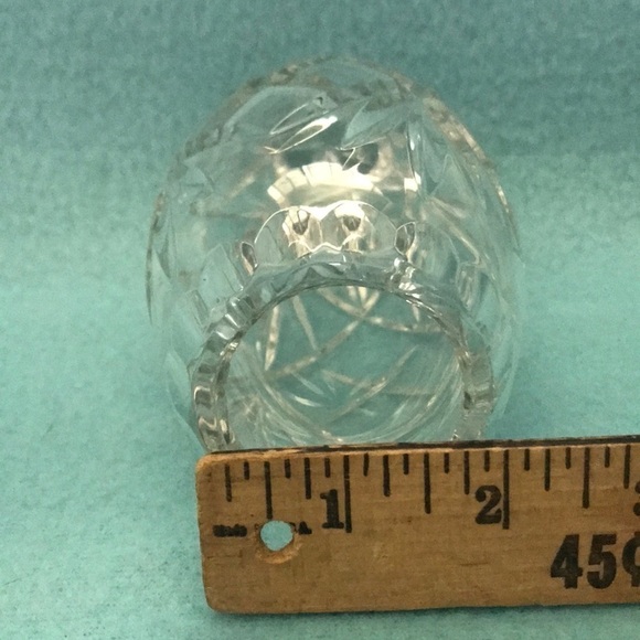 VINTAGE crystal hand-cut vase made in Poland - Picture 3 of 7